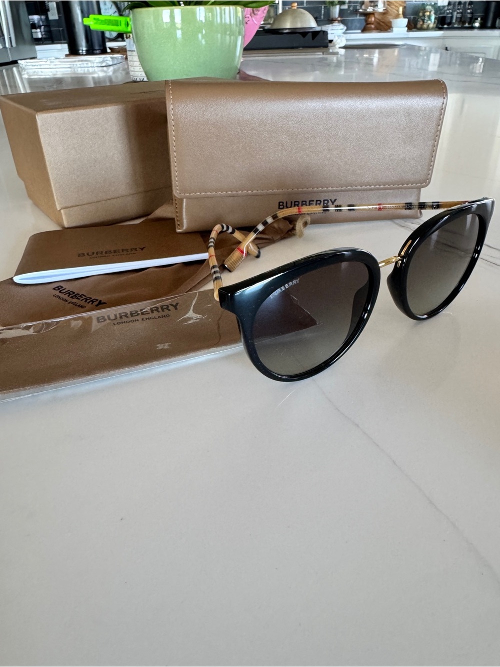 Burberry Black Sunglasses with Signature nova Check Temples